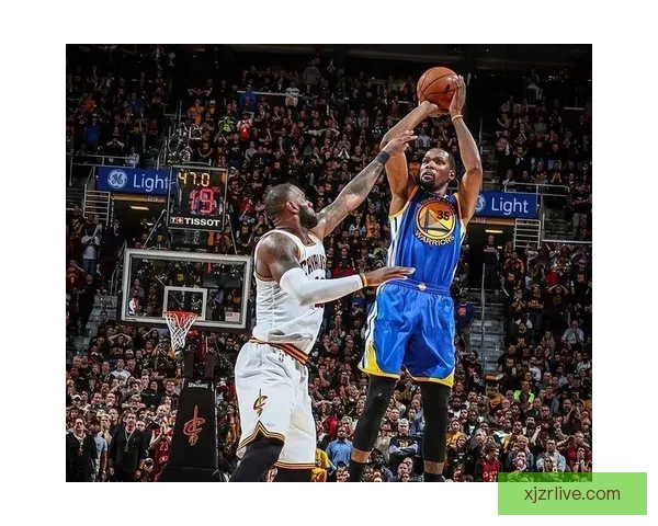 里弗斯盛赞库里改变篮球格局杜兰特与詹姆斯仍牢牢掌控联盟版图整体